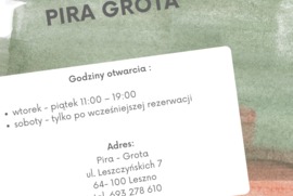 Plakat promujacy ofertę Pira Groty (photo)