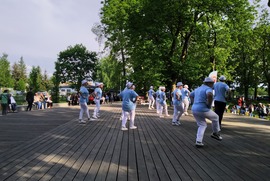 Zdjęcie przedstawia relację z pikniku Apetyt na Aktywność (photo)