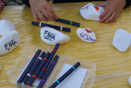  (photo)