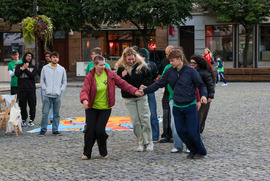  (photo)