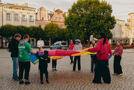  (photo)